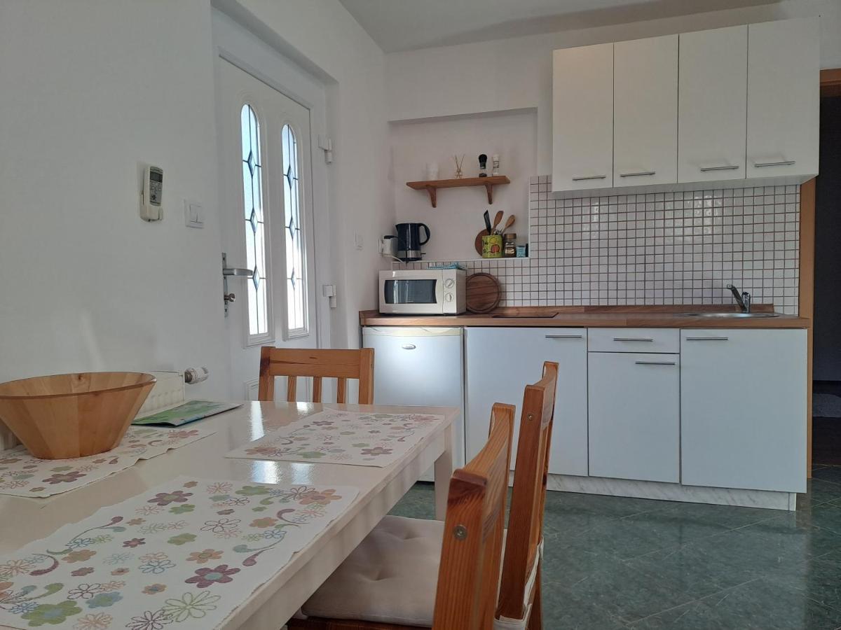 زادار Apartments Lara & Luka المظهر الخارجي الصورة