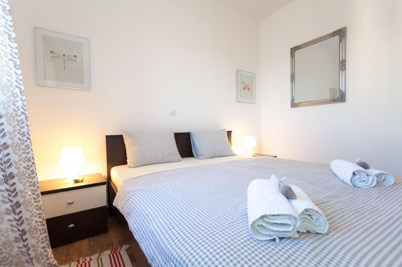 زادار Apartments Lara & Luka المظهر الخارجي الصورة